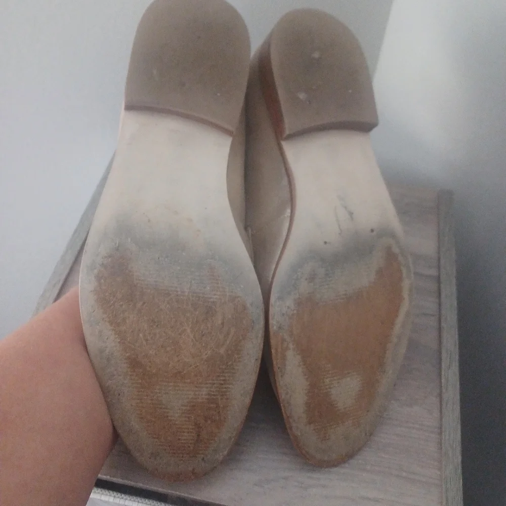 TALBOTS Tassel loafers metallic suede sz 9